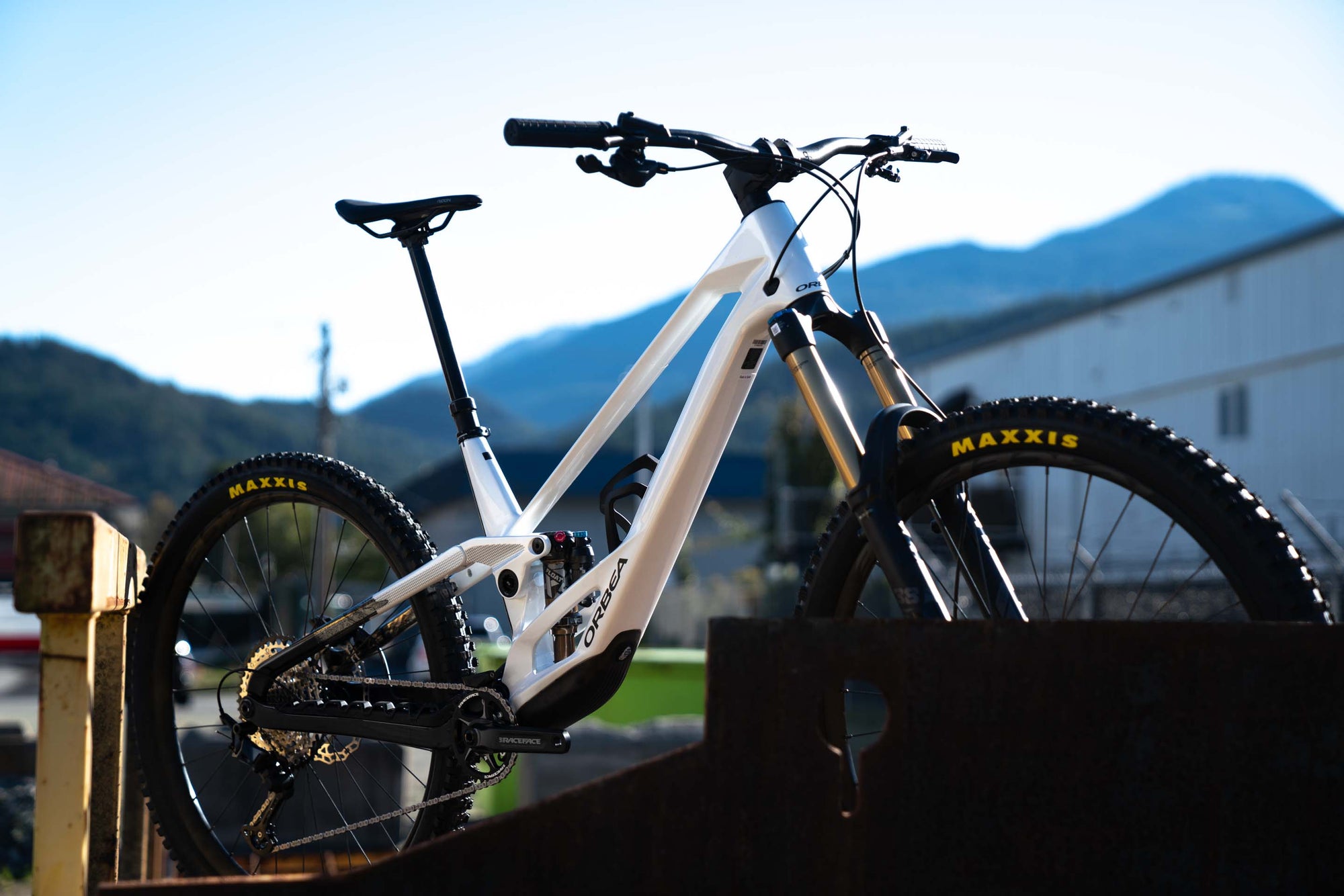 Orbea Rallon E10 White