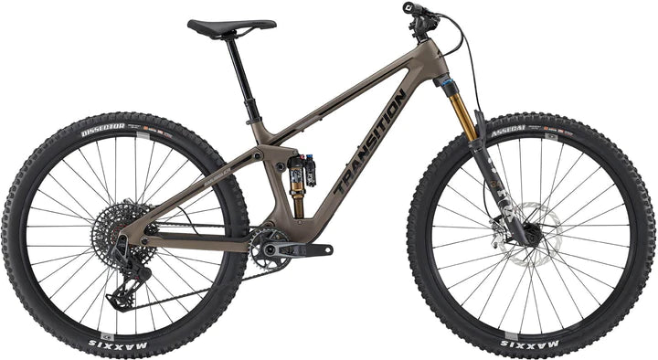 Transition Smuggler, Carbon , X0 AXS (2024)