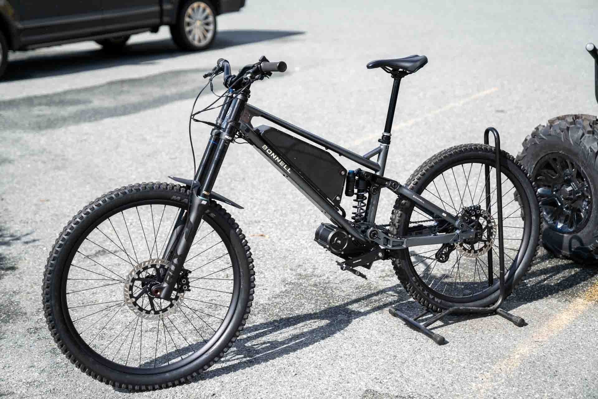 Bonnell 775 MX Grey